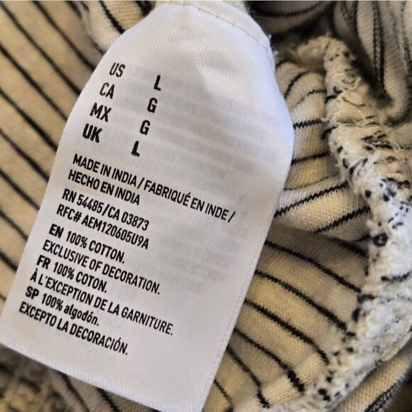 American Eagle Striped Black and White Ruffle Lace Up Crop Top - Picture 7 of 7